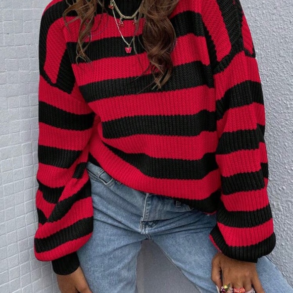 Sweater - Picture 1 of 6